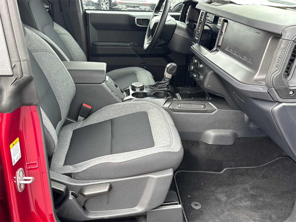 2025 Ford Bronco Big Bend photo 12
