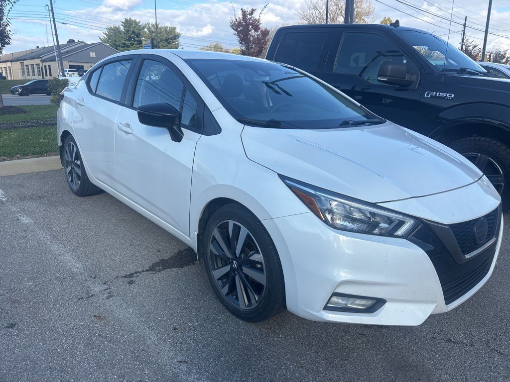 2021 Nissan Versa Sedan SR