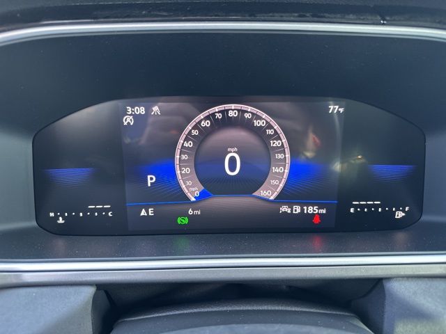 2025 Volkswagen Taos SE photo 13