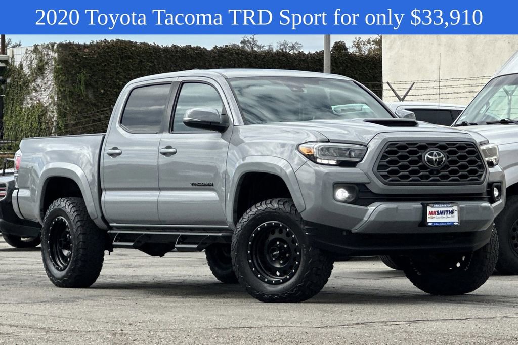 2020 Toyota Tacoma SR5 photo 2