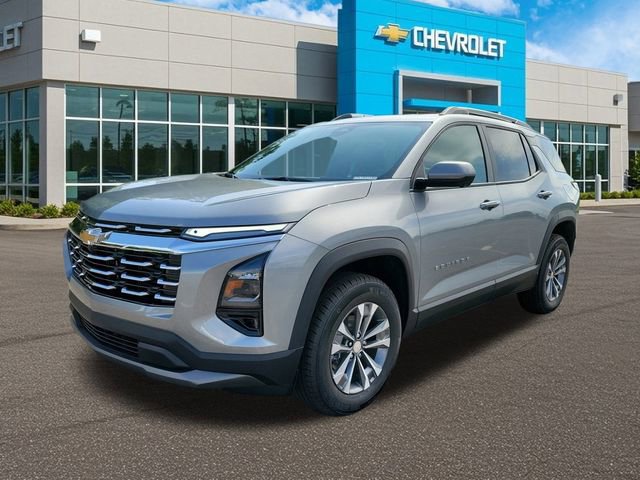 2026 Chevrolet Equinox LT photo 2