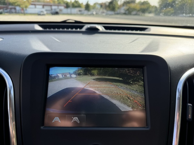 2018 Chevrolet Equinox LT photo 22