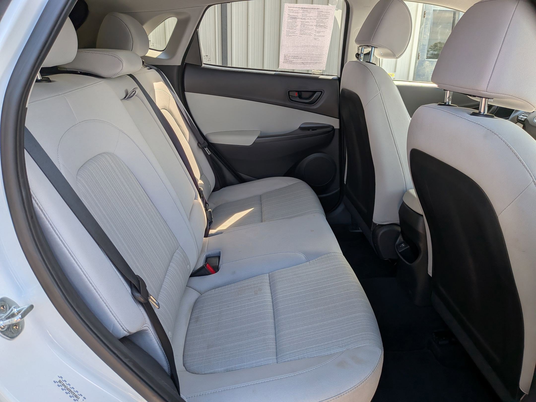 2023 Hyundai Kona SEL photo 32