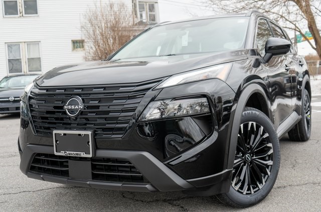 2026 Nissan Rogue S's photo