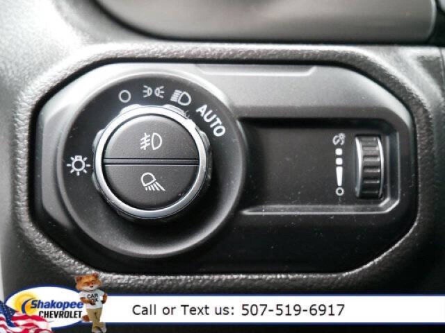 2023 Jeep Gladiator Overland photo 14