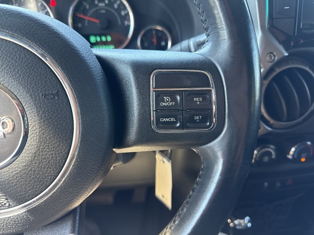 2016 Jeep Wrangler Unlimited Sport photo 21