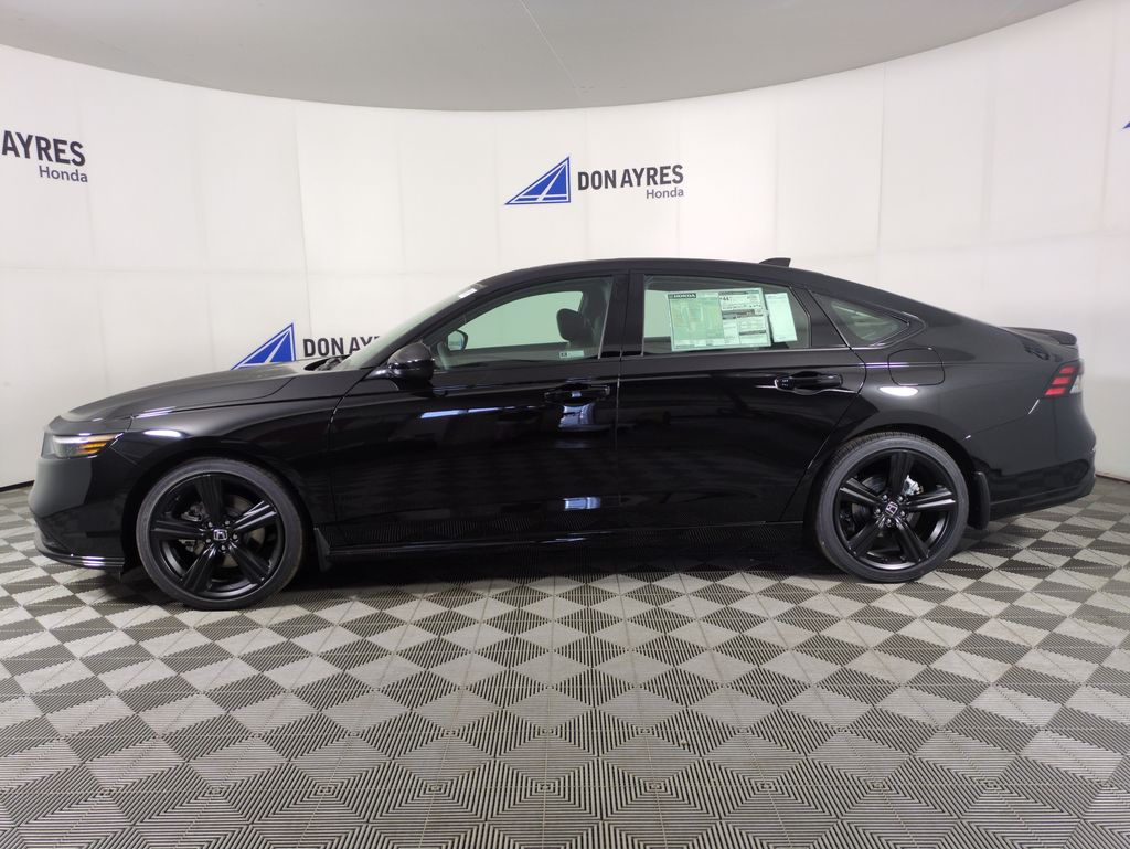 2025 Honda Accord Hybrid Sport-L photo 2