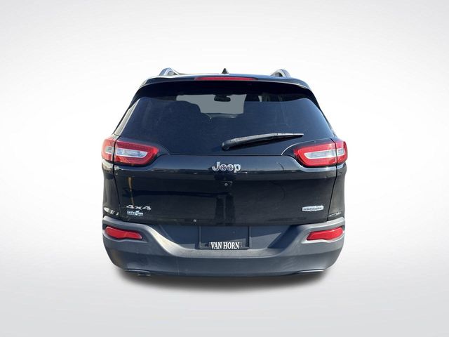 2016 Jeep Cherokee Latitude photo 11