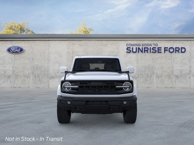 2025 Ford Bronco Outer Banks photo 6