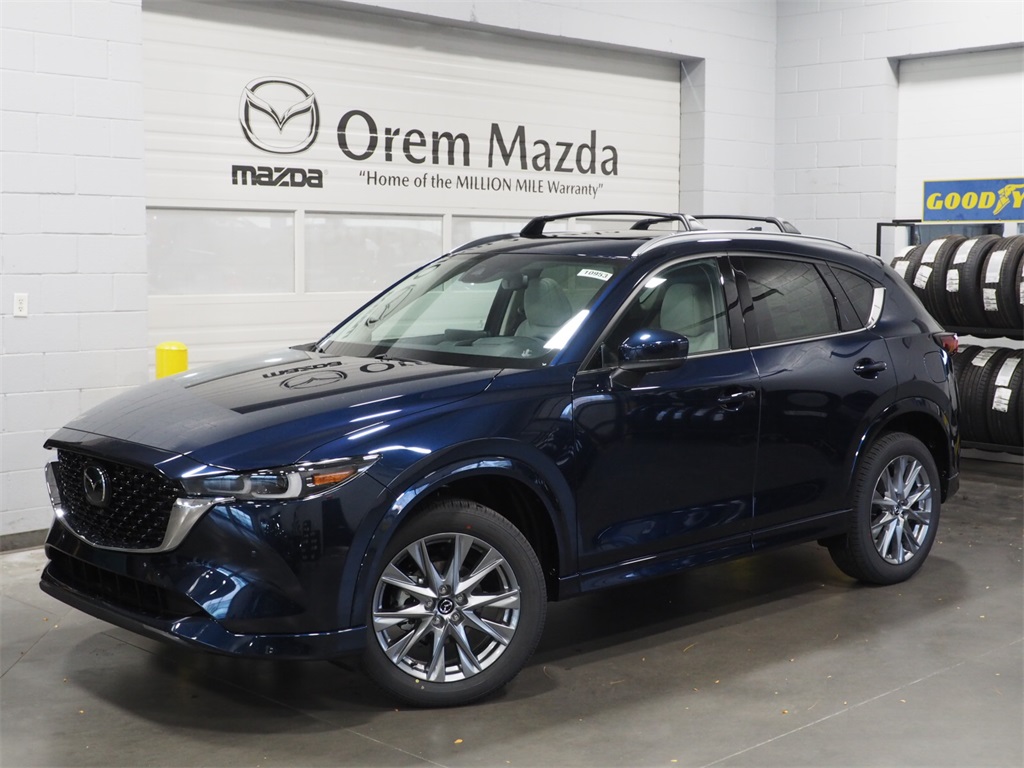 2025 Mazda CX-5 S Premium Plus package's photo