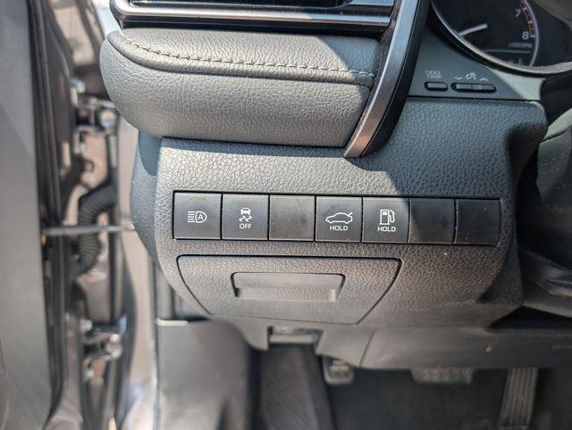 2023 Toyota Camry SE photo 22