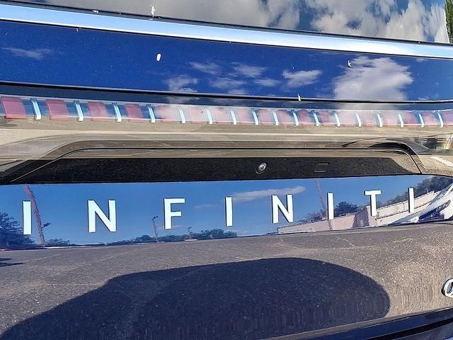 2025 Infiniti QX80 Sensory photo 34