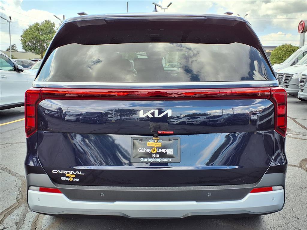 2026 Kia Carnival EX photo 7