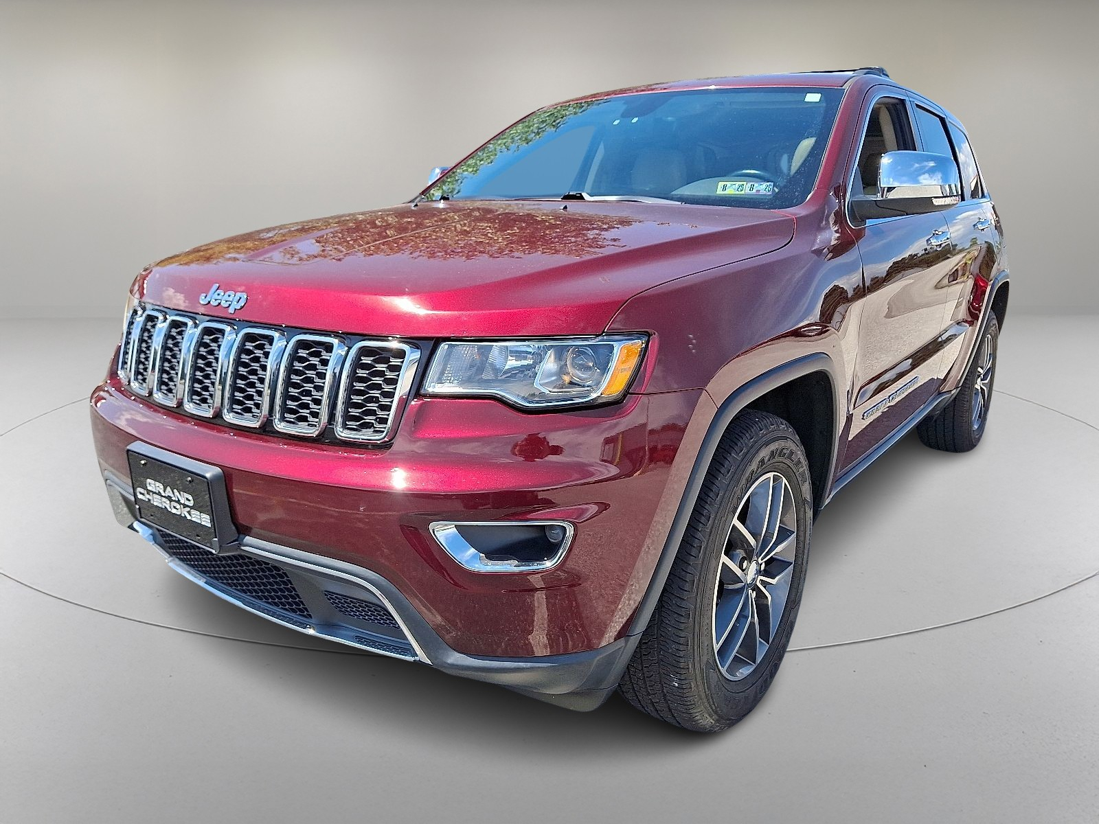 2017 Jeep Grand Cherokee Limited photo 3