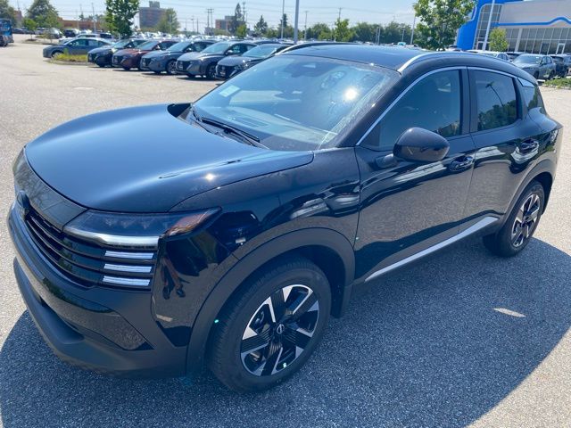 2025 Nissan Kicks SV photo 4