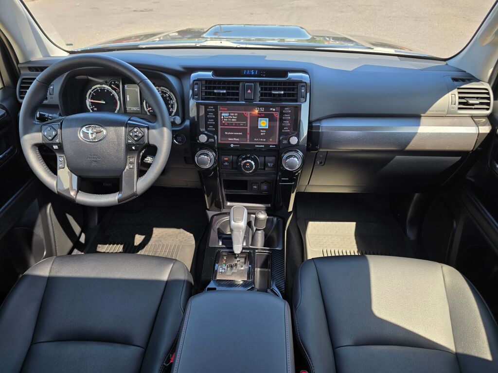2021 Toyota 4Runner TRD Off-Road Premium photo 10