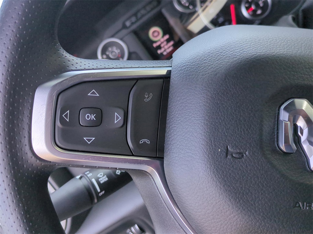 2025 Ram 2500 Tradesman photo 12