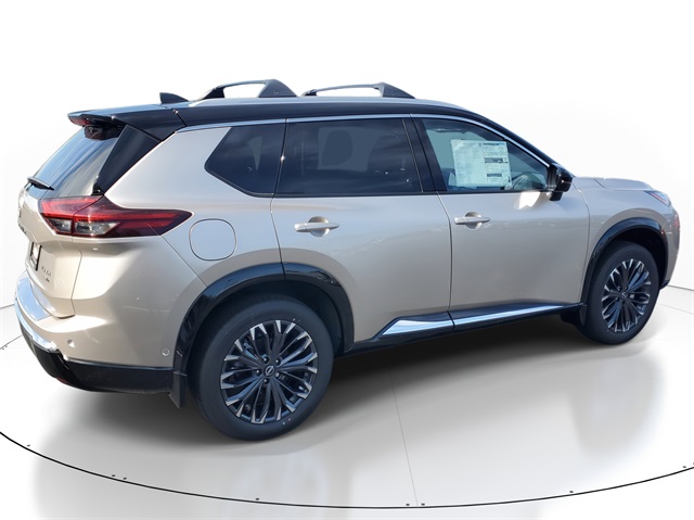 2025 Nissan Rogue Platinum photo 4