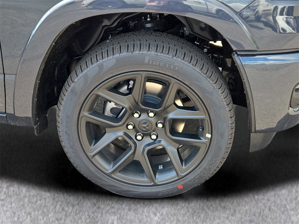 2026 Ram 1500 Laramie photo 4