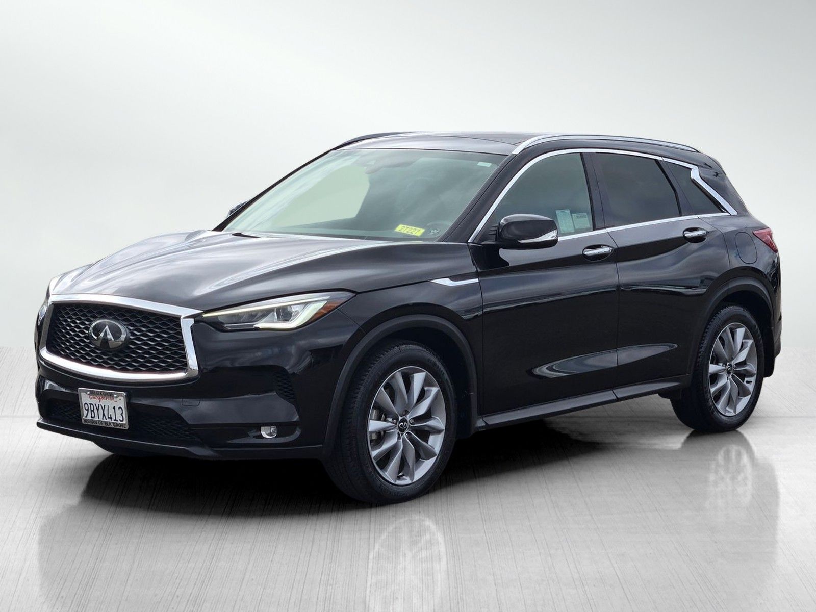 2022 Infiniti QX50 Luxe photo 9