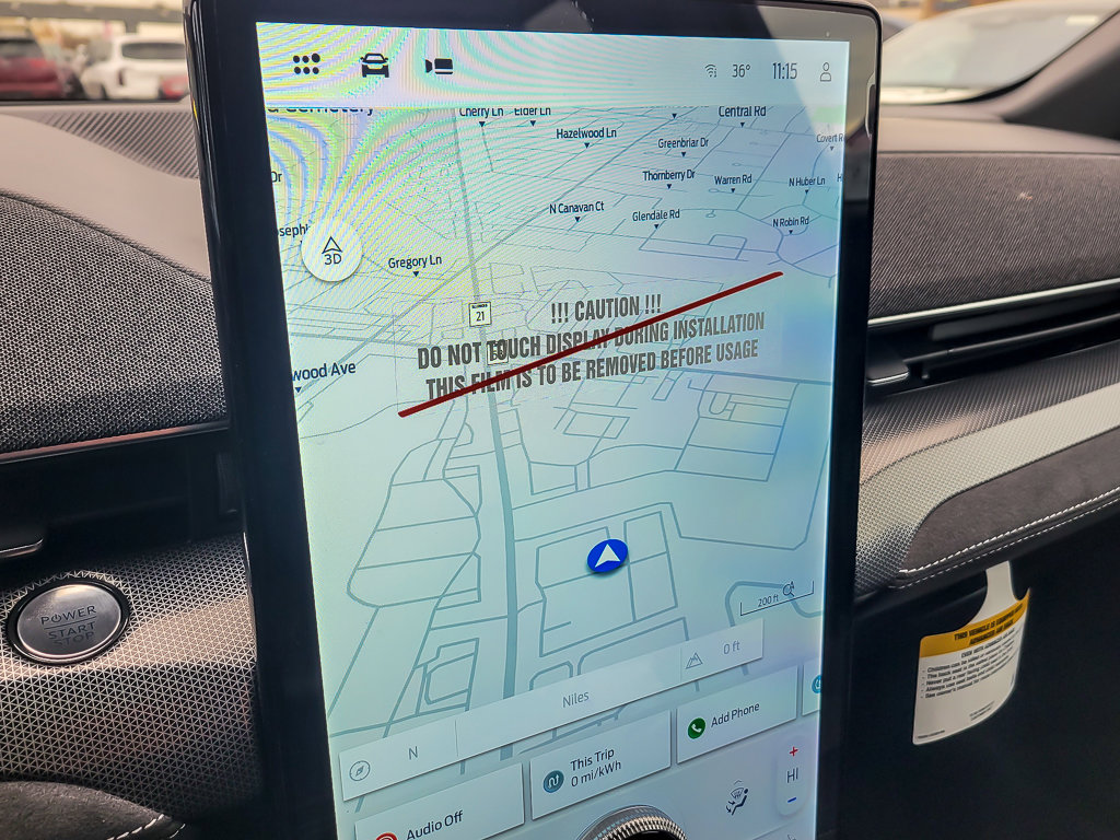 2025 FORD MUSTANG MACH-E - Image 15