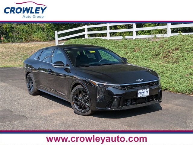 2025 Kia K4 GT-Line Turbo's photo