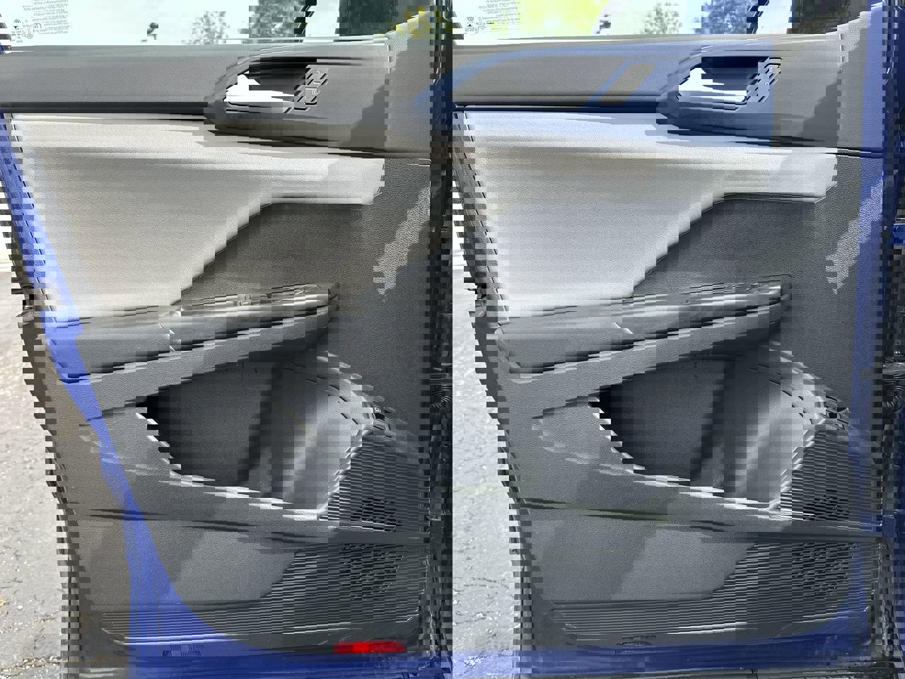 2022 Volkswagen Taos SE photo 19