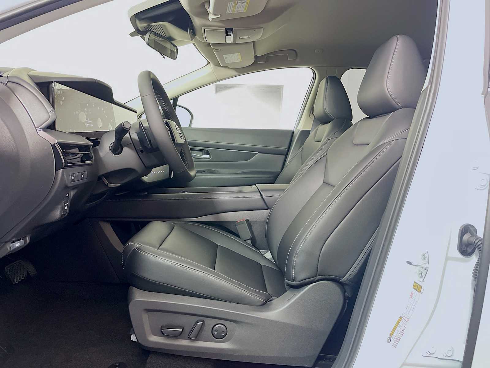 2026 Nissan Murano SV photo 3