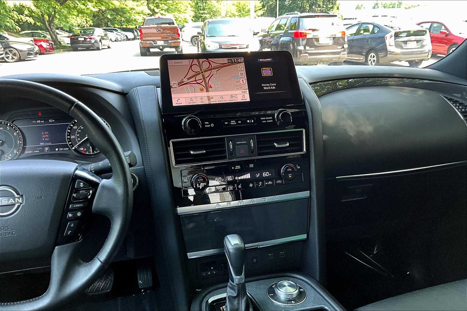 2023 Nissan Armada SL photo 4