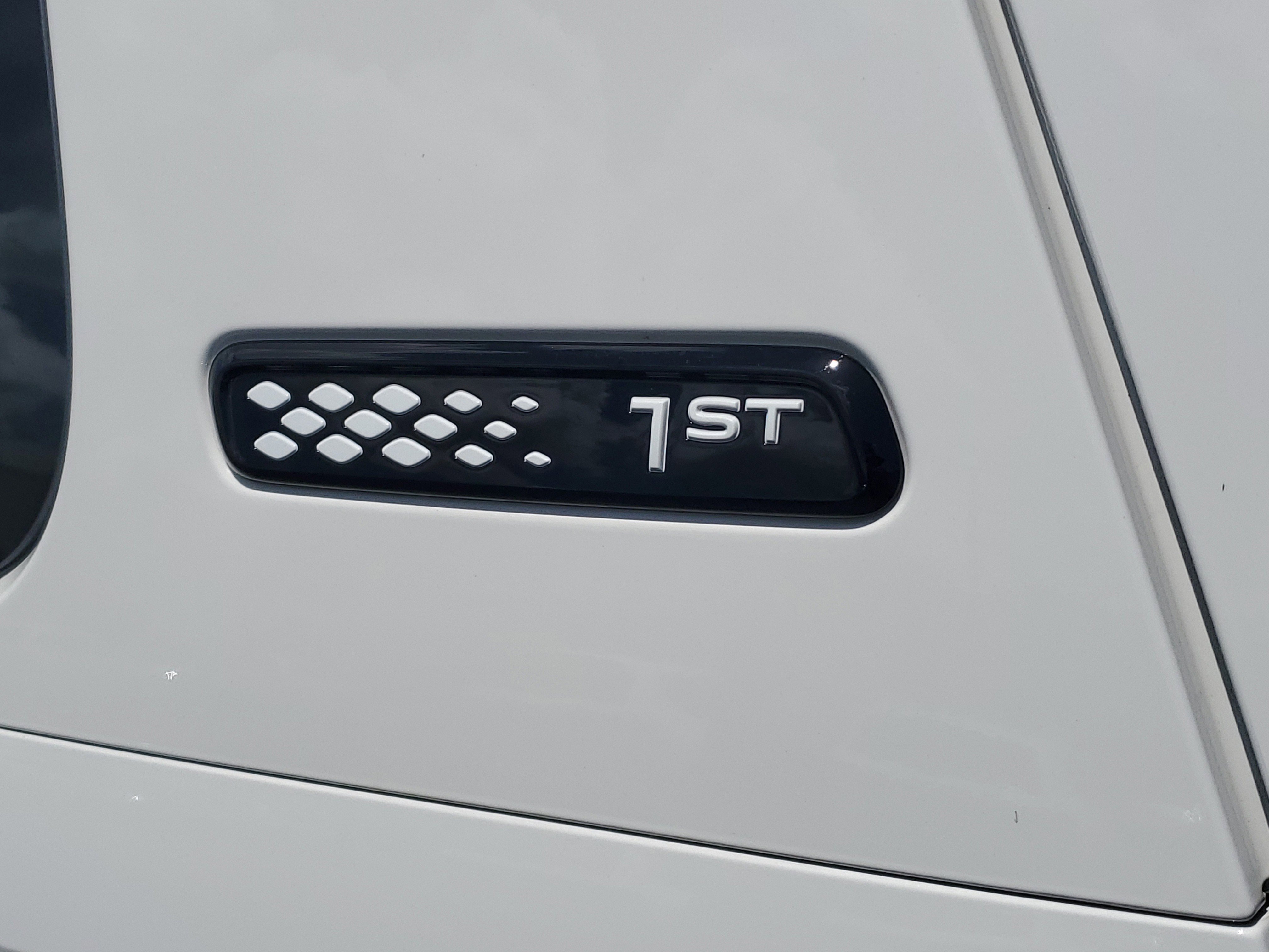 2025 Volkswagen ID. Buzz photo 8