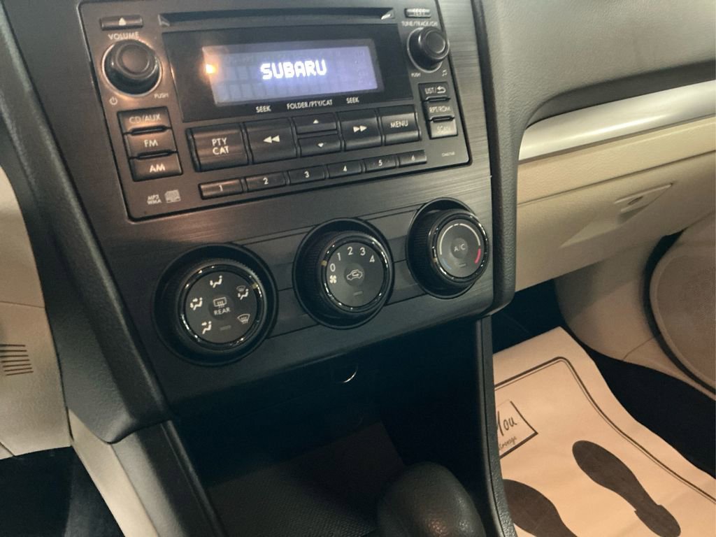2013 Subaru Crosstrek 2.0i Premium photo 18