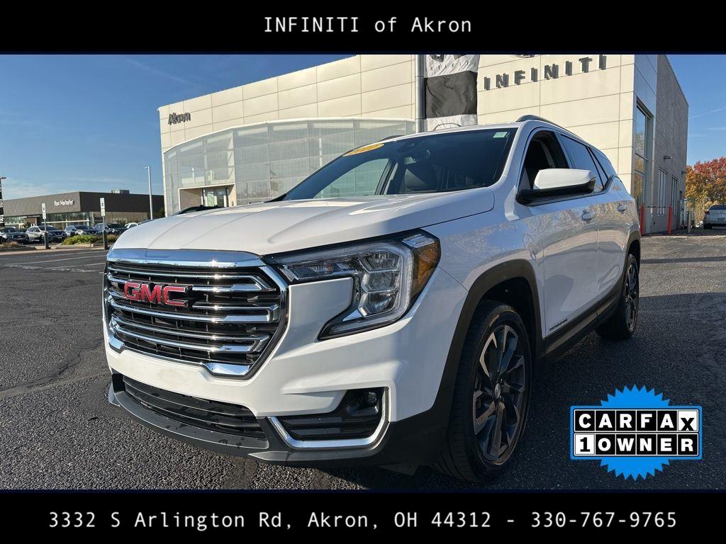 2022 GMC Terrain SLT's photo