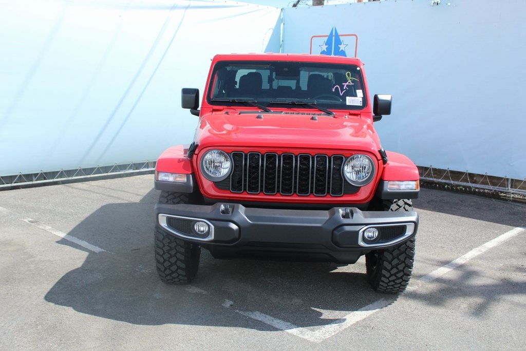 2025 Jeep Gladiator Sport photo 3