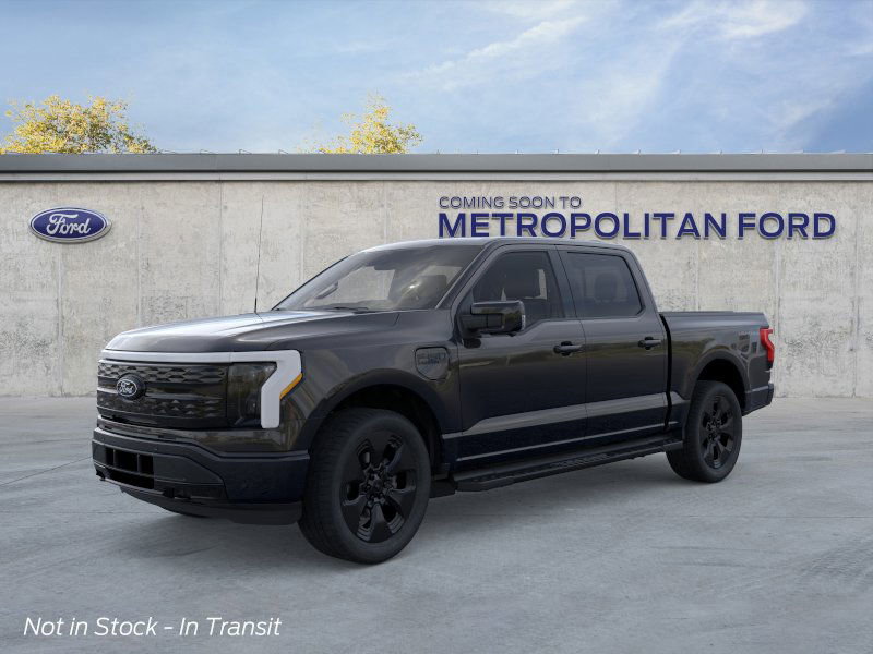 2025 Ford F-150 Lightning Platinum's photo