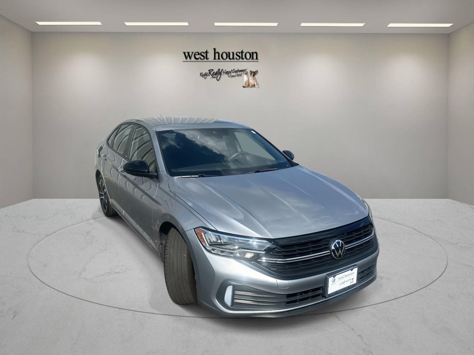 2024 Volkswagen Jetta Sport photo 2