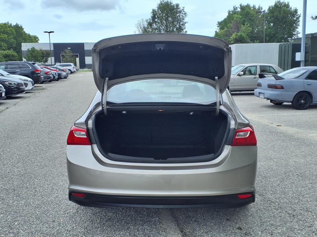 2023 Chevrolet Malibu 1LT photo 8