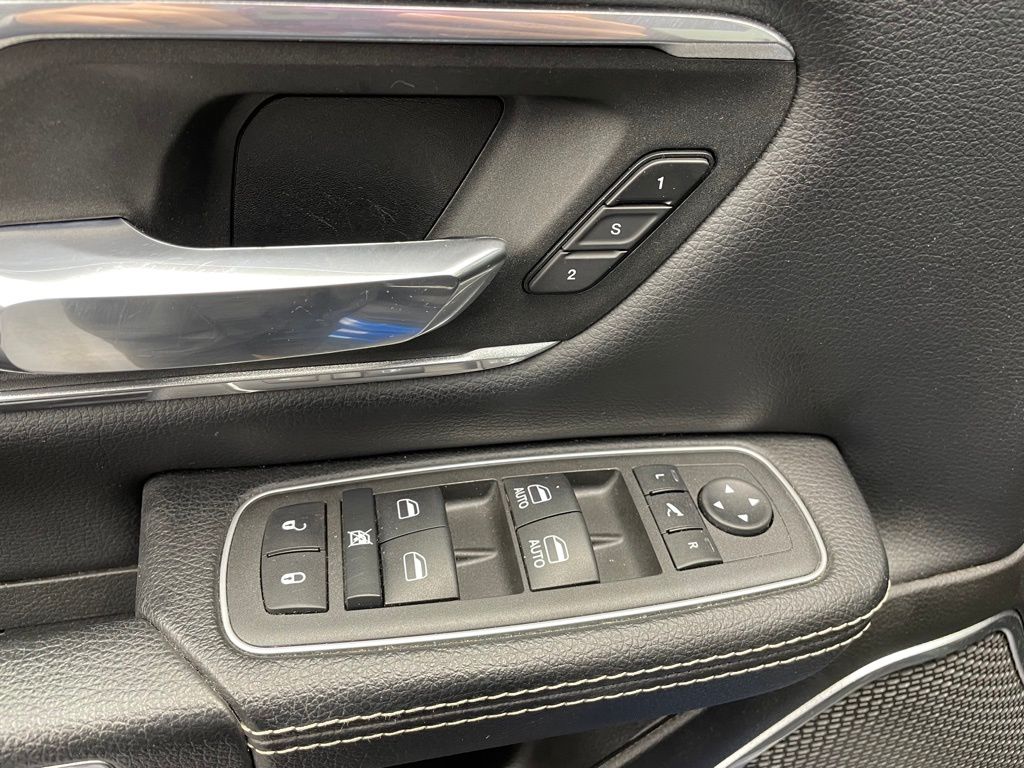 2022 Ram 1500 Laramie photo 36