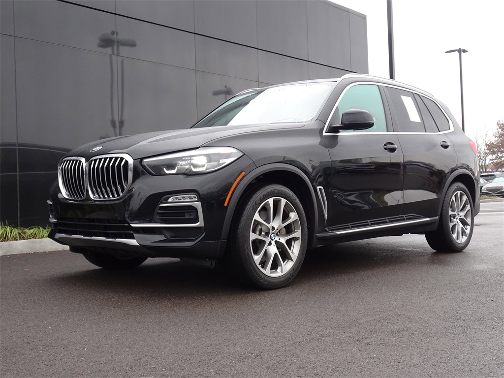 2020 BMW X5 40i's photo