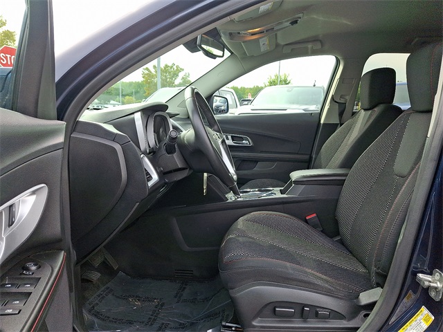 2015 Chevrolet Equinox LT photo 13