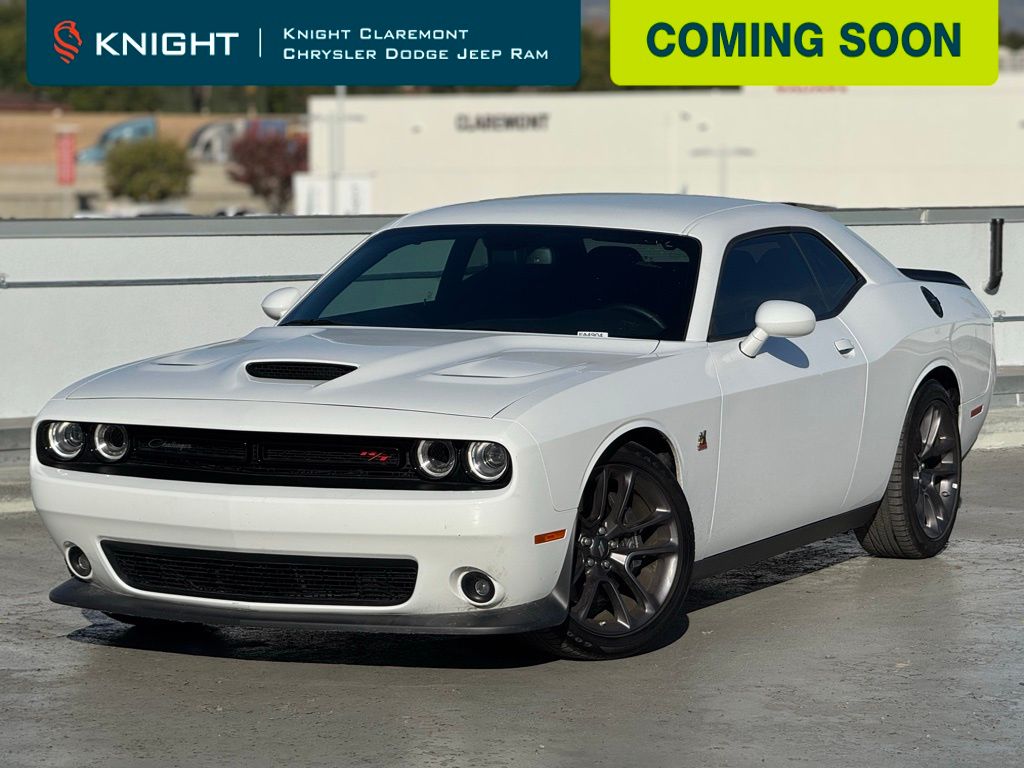 2023 Dodge Challenger R/T's photo
