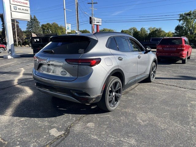 2021 Buick Envision Essence photo 5