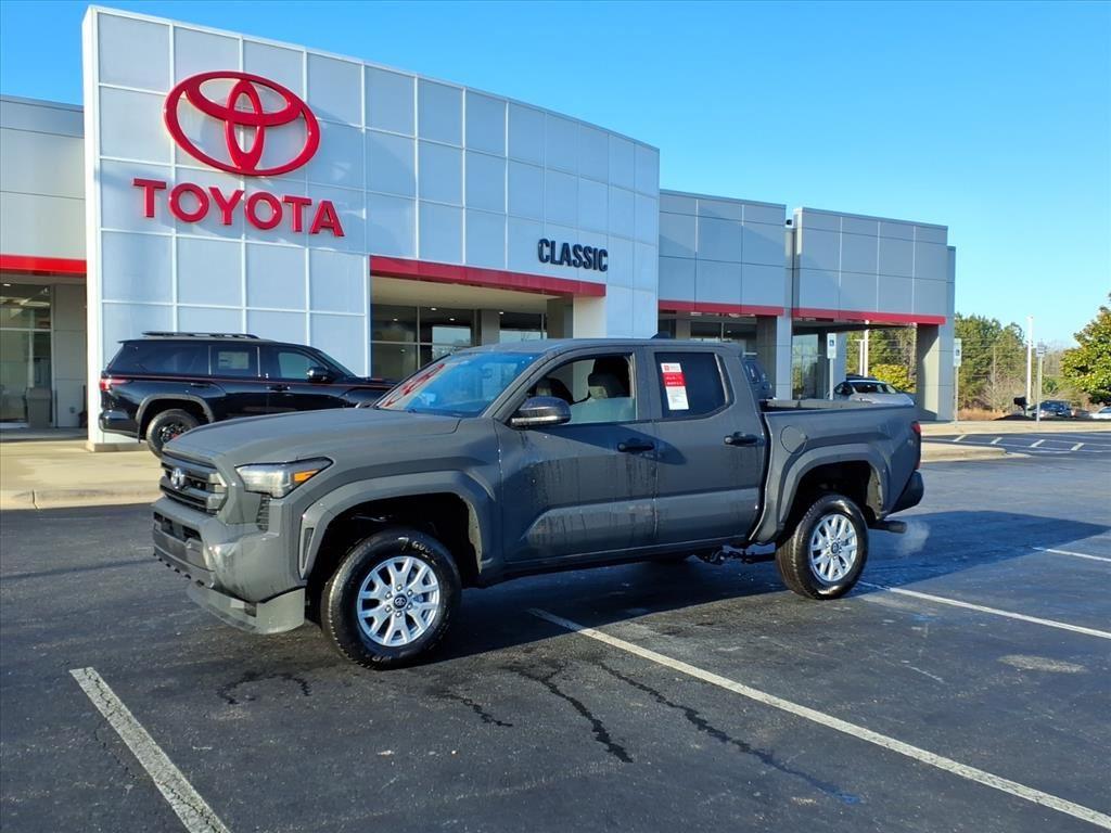 2026 Toyota Tacoma SR's photo