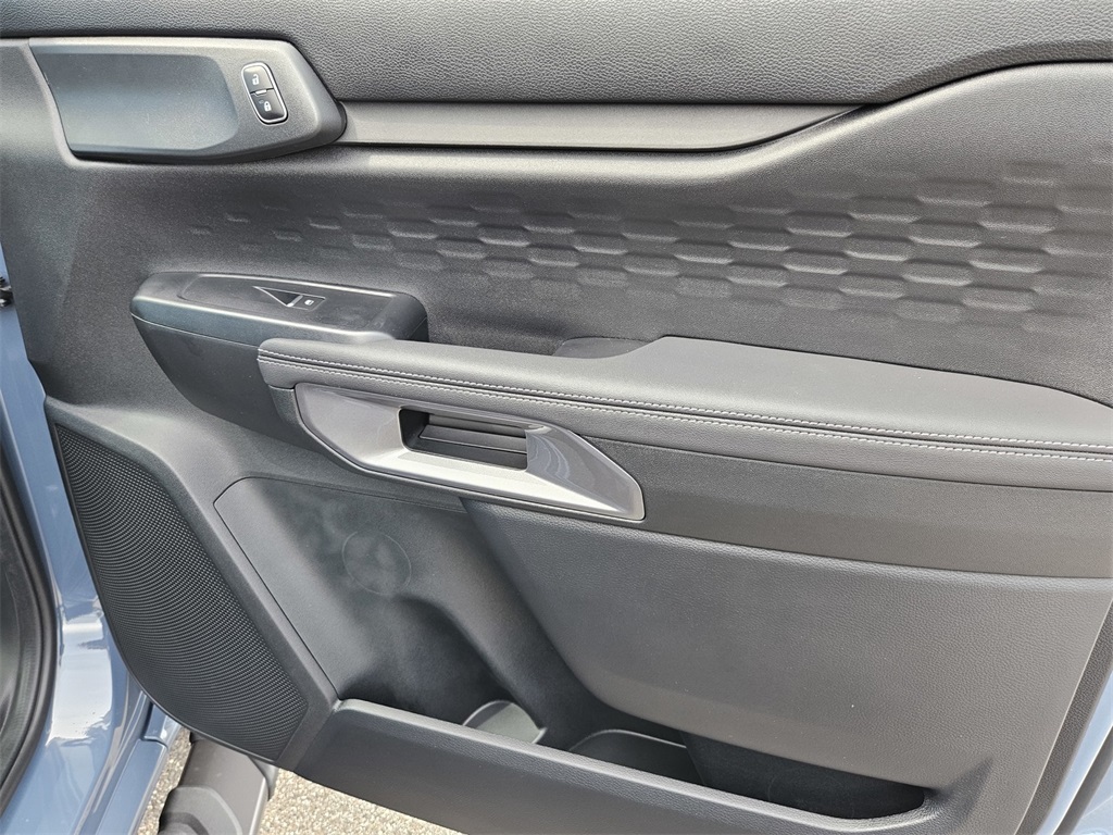 2025 Ford Ranger XLT photo 31