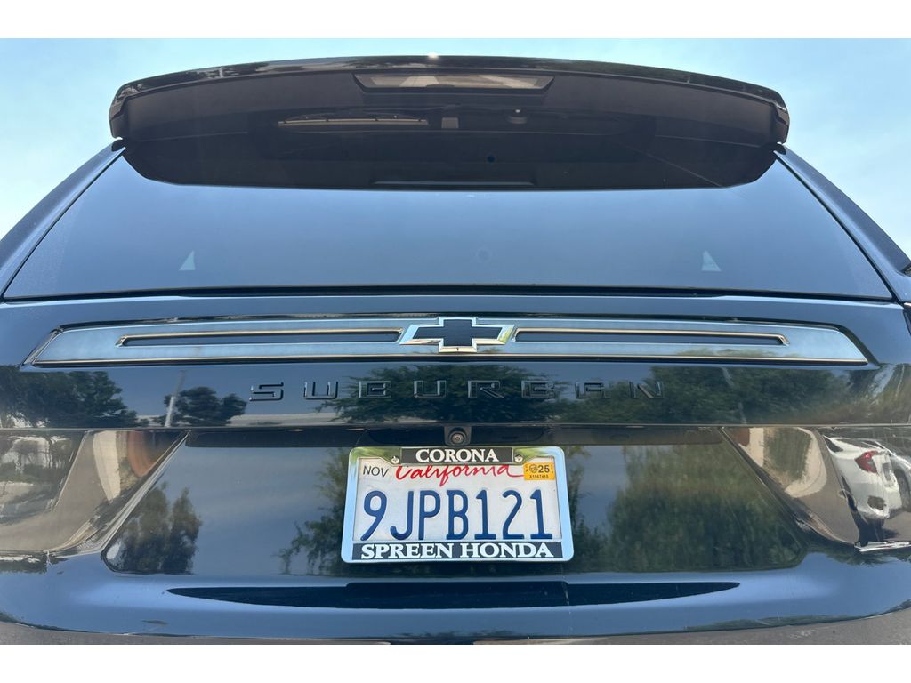 2022 Chevrolet Suburban 1500 Z71 photo 50