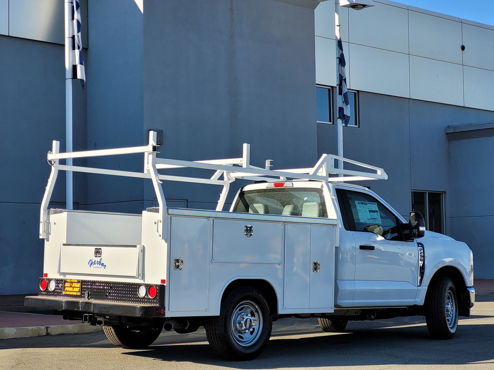 2024 Ford F-250 XL photo 4