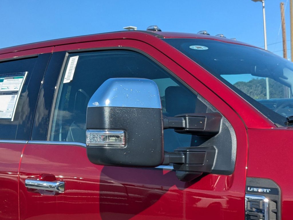 2025 Ford F-350 Lariat photo 12
