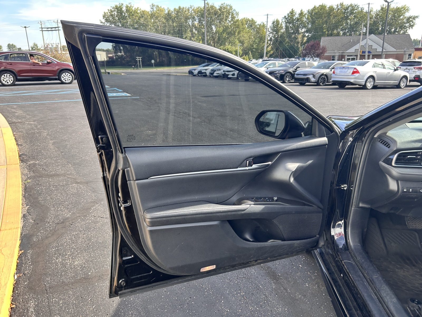 2022 Toyota Camry XSE photo 13
