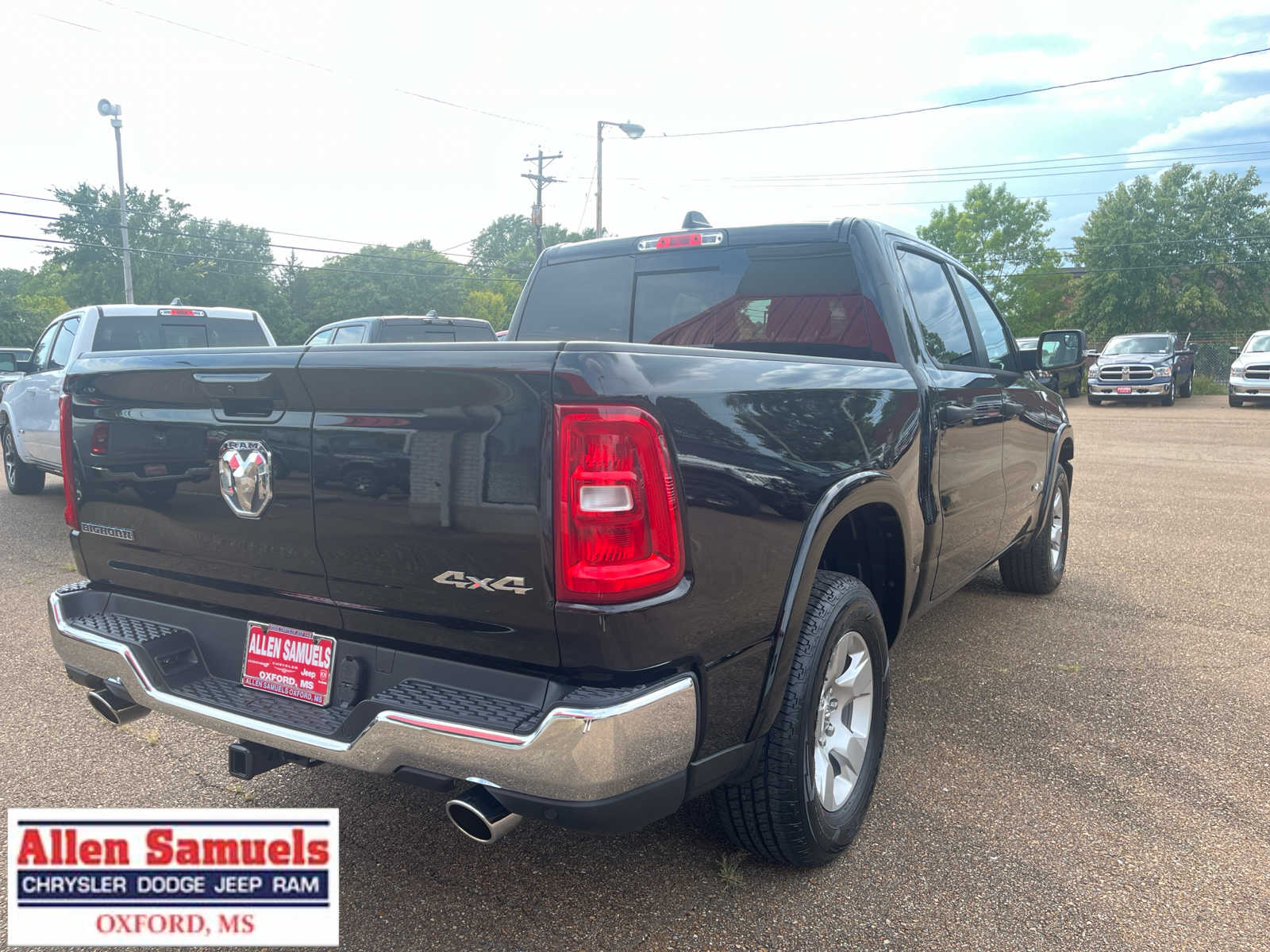 2025 Ram 1500 Big Horn photo 3