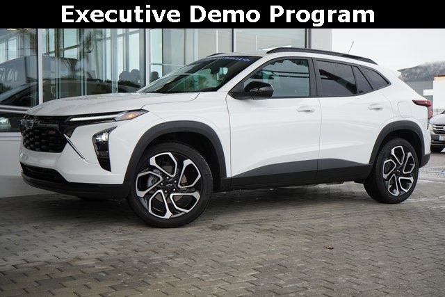 2025 Chevrolet Trax photo 4