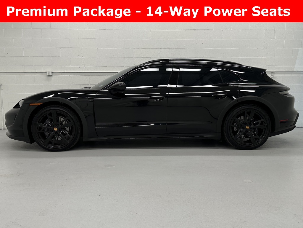 2024 Porsche Taycan Cross Turismo 4 photo 3